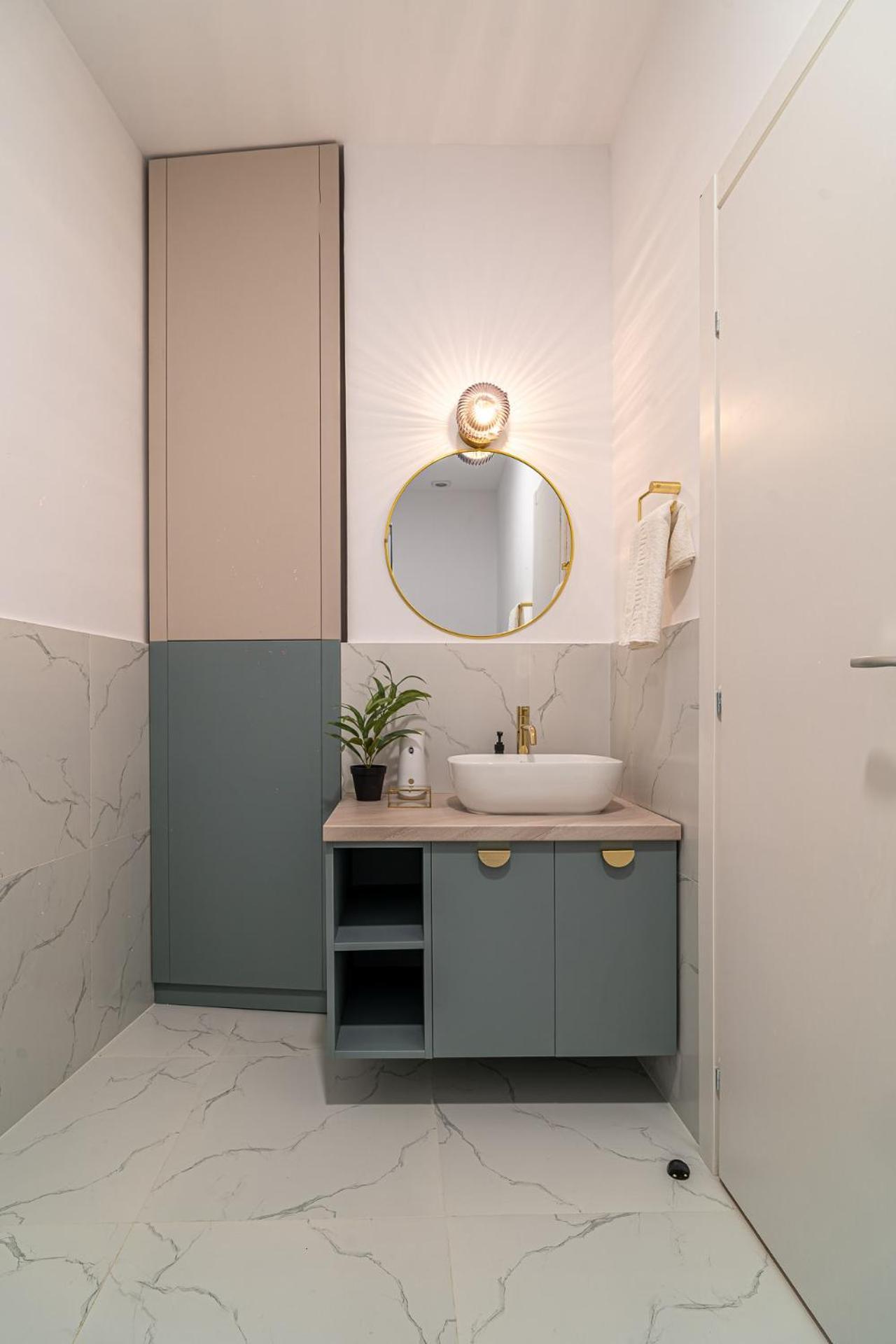 Loggia & Luxe 5Br Penthouse In Universitatii Area Бухарест Экстерьер фото