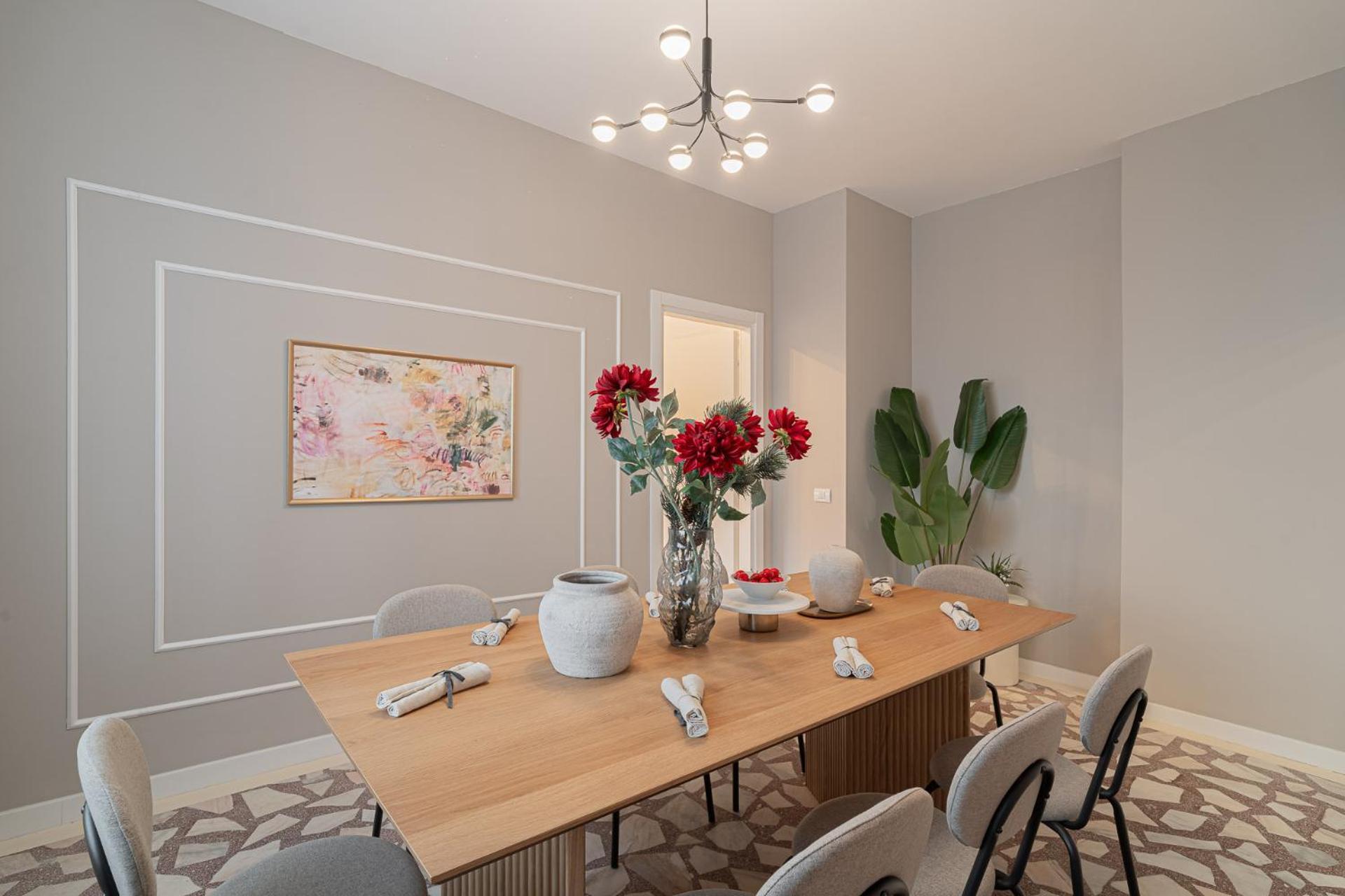 Loggia & Luxe 5Br Penthouse In Universitatii Area Бухарест Экстерьер фото